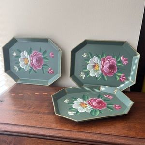 Set of 3 Vintage Floral Painted Tole Trays